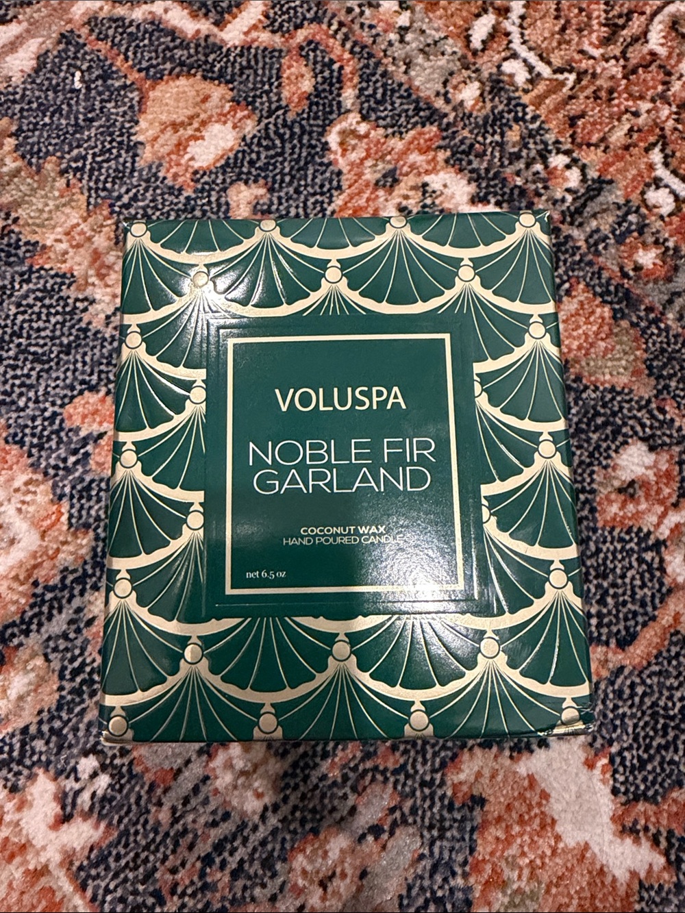 Voluspa Noble Fir Garland Candle